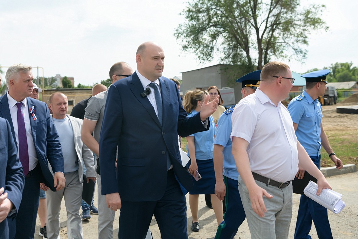    Евгений Солнцев раскритиковал строительство очистных сооружений в Оренбургском районе Марина Шарт