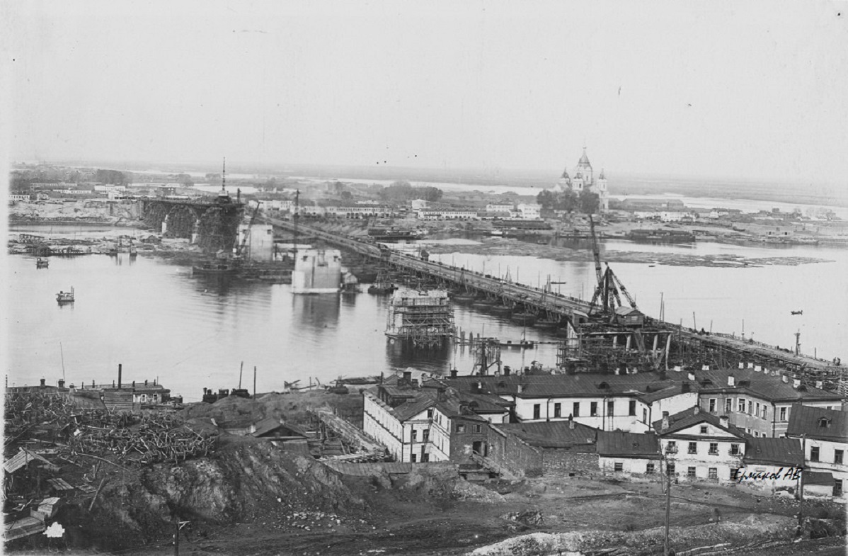    Длина Канавинского моста – 795,5 метра, ширина – 23,6 метра