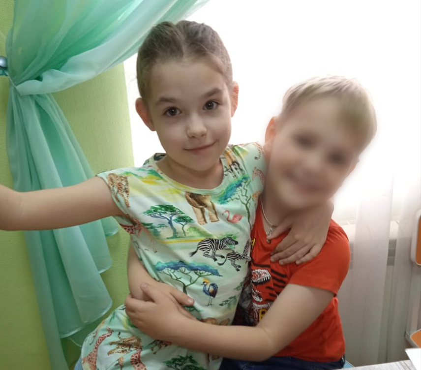 Стала более позитивной