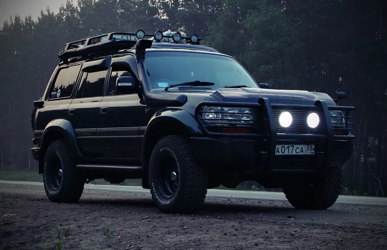 Символ целой эпохи. Увидев такой в зеркале заднего вида, дорогу уступали все.