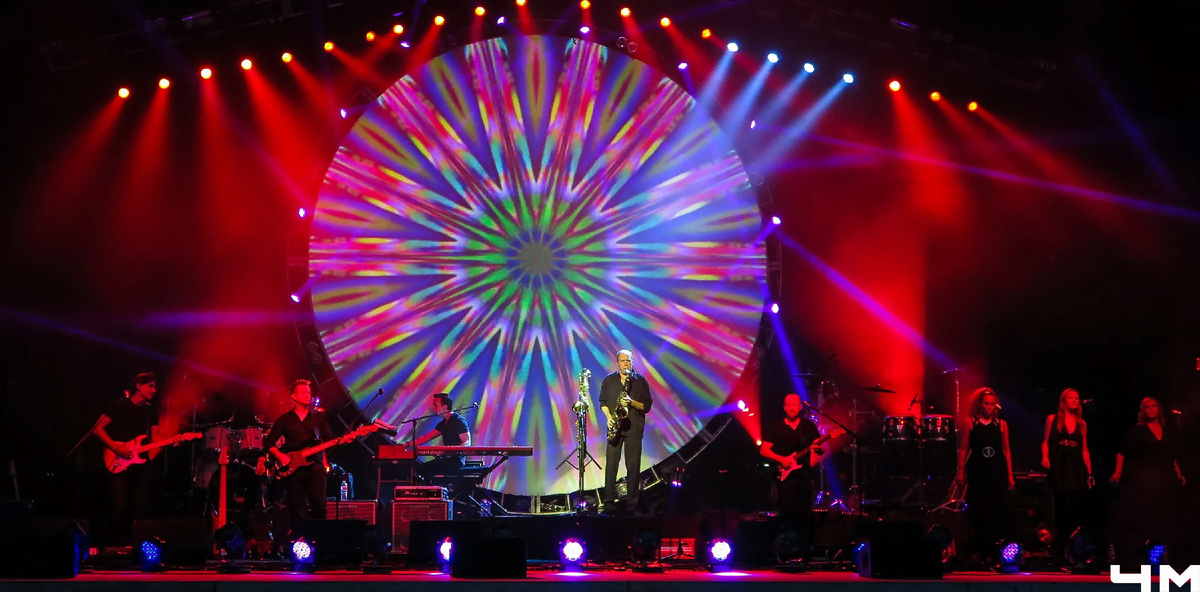 Фотография с выступления группы Pink Floyd