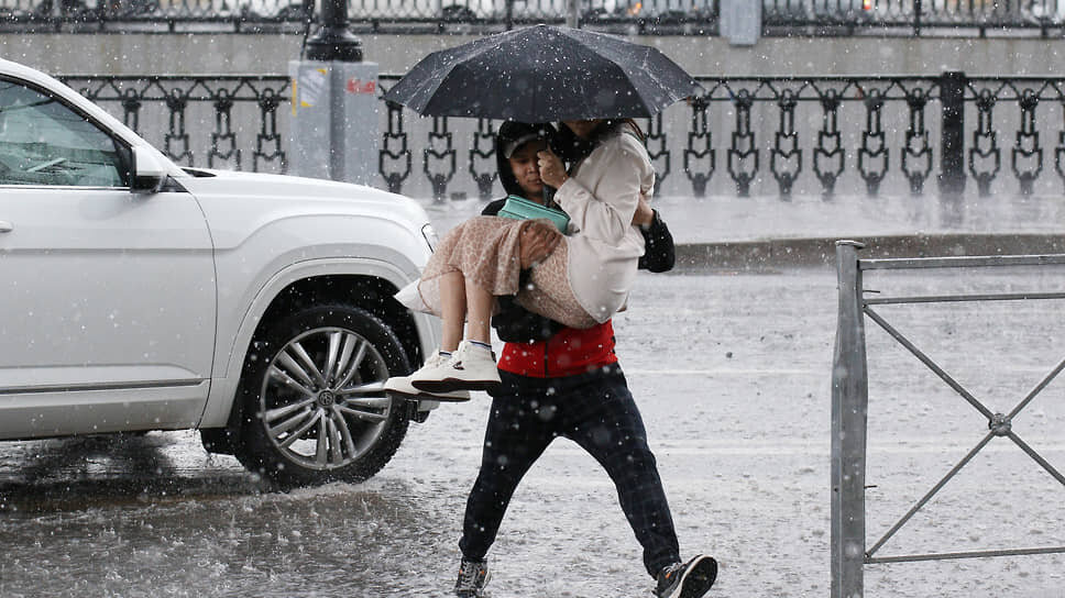 В Татарстане 14 июня местами пройдет гроза и град.📷Фото: Артем Дергунов / Коммерсантъ