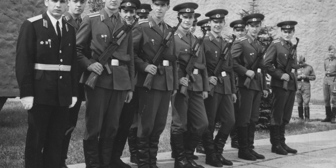 Кача. Часть 1. Поступление и учёба в Качинском лётном училище: жизнь и распорядок дня курсантов