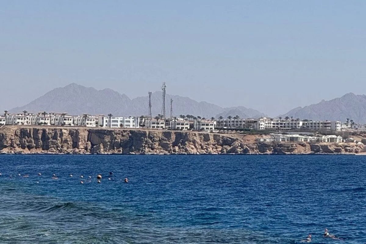    Туристы отказываются от экскурсий в Шарм-эль-Шейхе из-за близости к Израилю