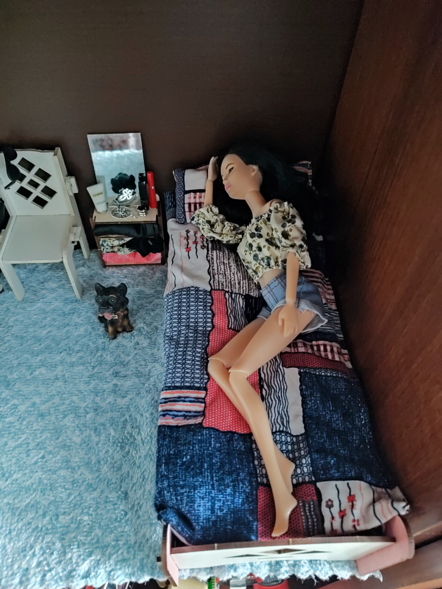 У Минами обеденный сон😁