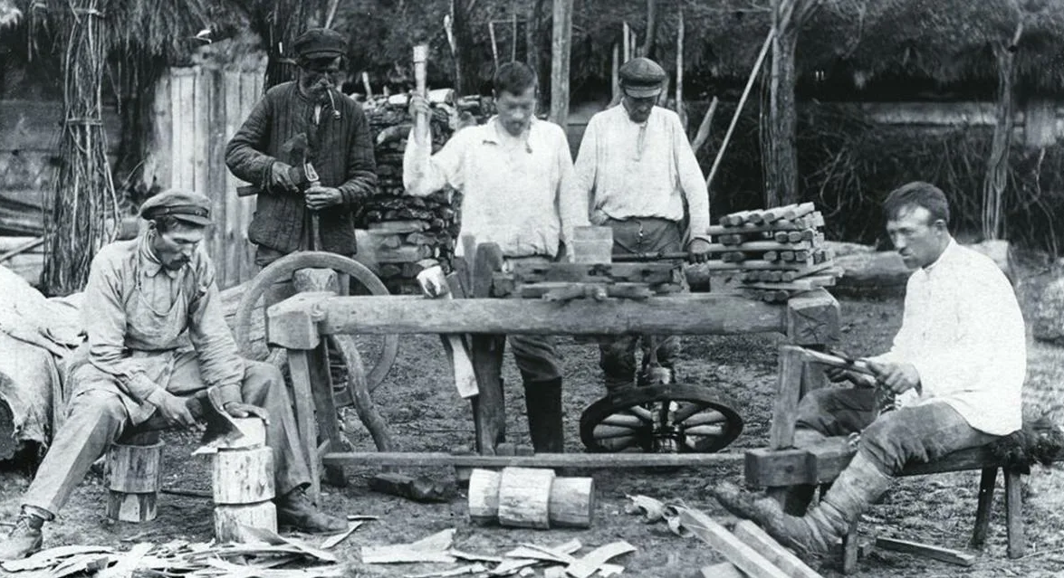 Артель плотников 