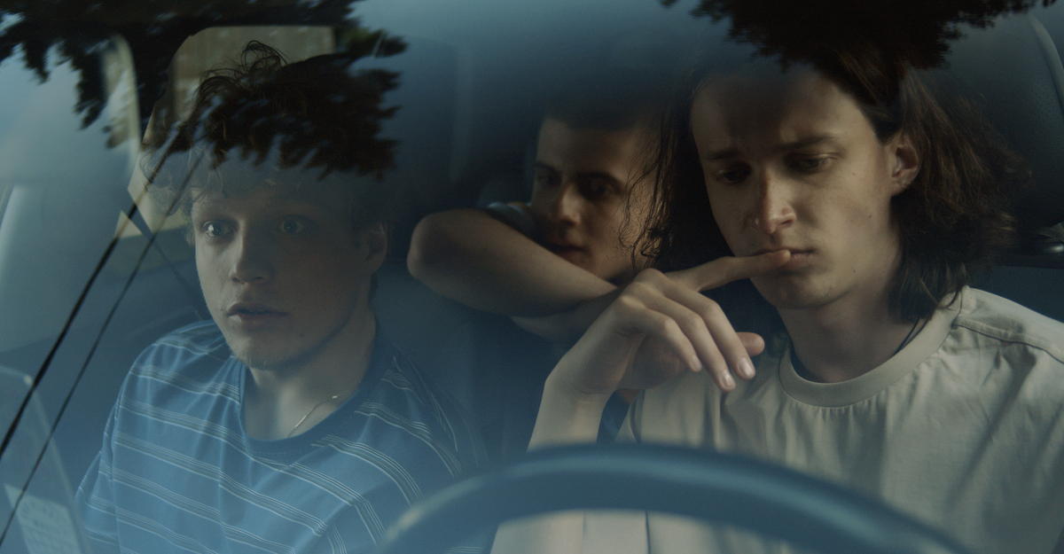 Кадр из фильма "Ровесник" (2024), реж. Федора Кудрявцева