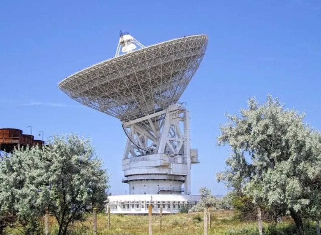 Фото из интернета установка близ Евпатории.