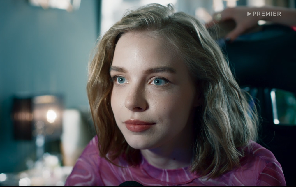 Скриншот из сериала «Бедные смеются, богатые плачут»