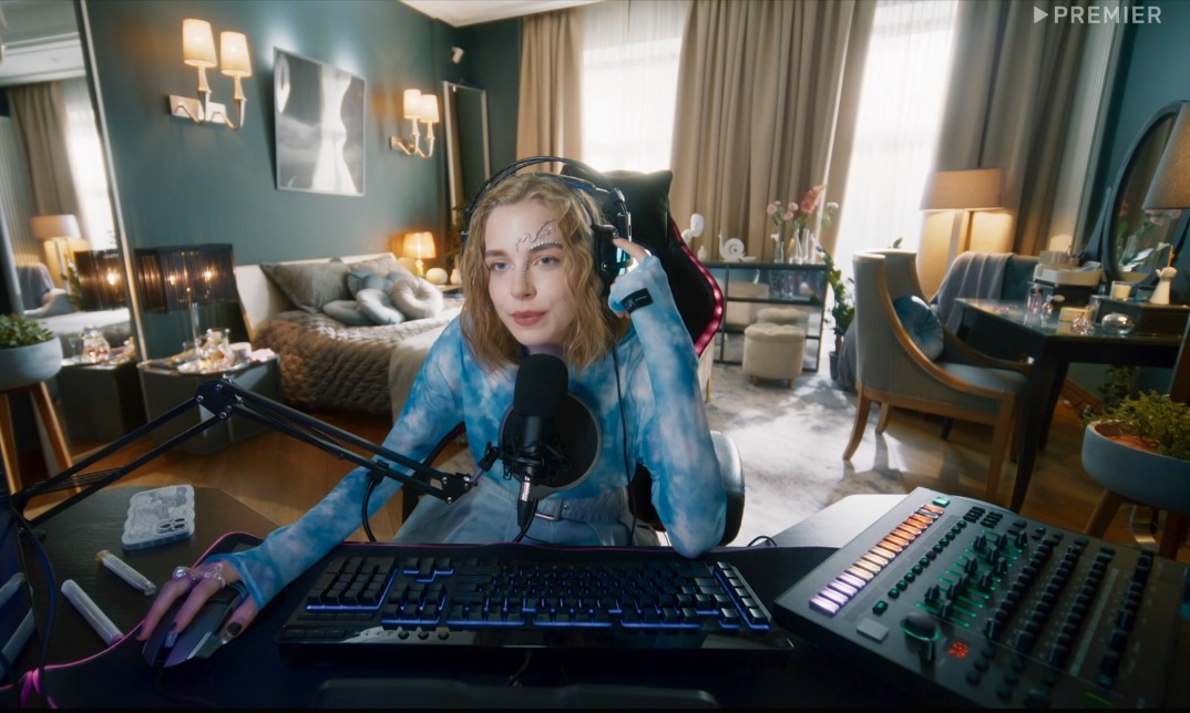 Скриншот из сериала «Бедные смеются, богатые плачут»