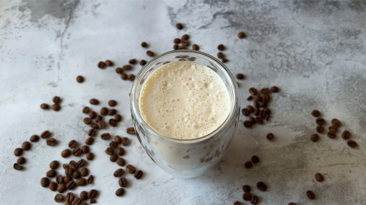 Холодный кофе фраппе. Фото: Сладкий Персик