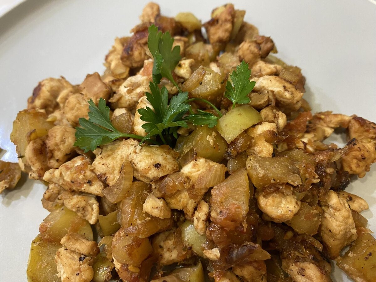 Курица с яблоками. Фото автора