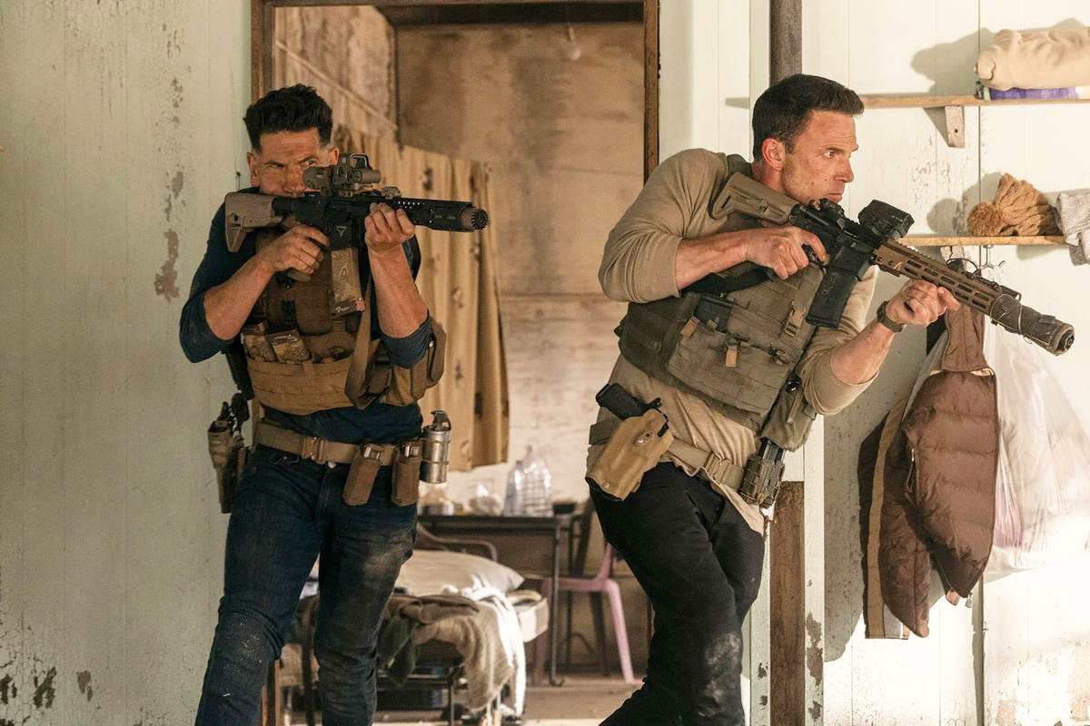 Кадр из фильма «The Accountant 2». Режиссер: Гэвин О’Коннор. Производство: 51 Entertainment, Amazon MGM Studios, Artists Equity, Warner Bros., Zero Gravity Management