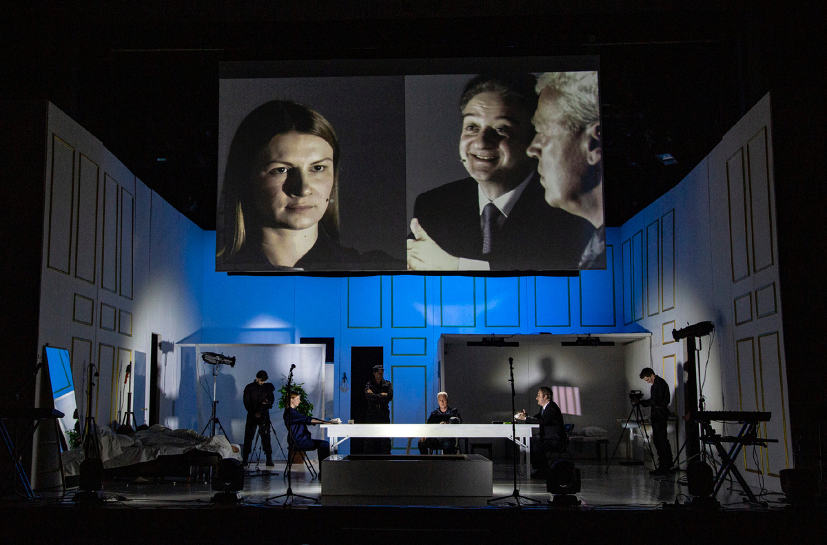 Мария Стюарт. Сцена из спектакля . Фото с официального сайта МТЮЗ