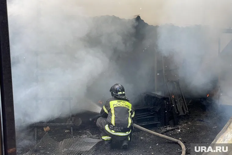 Пожар в дачном доме в Сургуте огнеборцы ликвидировали за полчаса
Фото: Вадим Ахметов © URA.RU