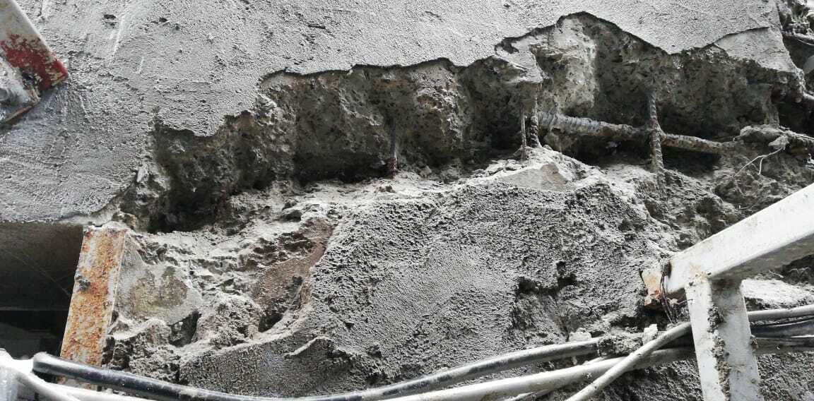 Дефектный участок бетона