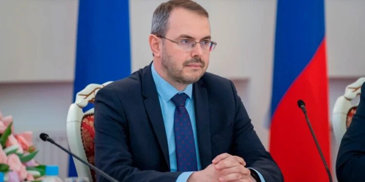    Минобрнауки России