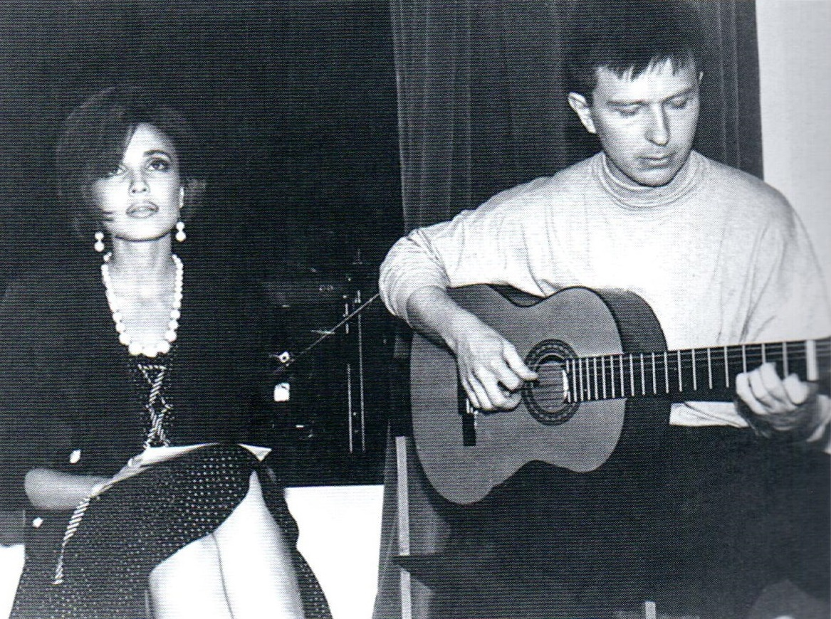 Татьяна Снежина исполняет романс «Звезда моя», 1995 год