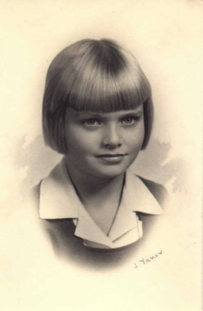 Лизанн Келли в детстве