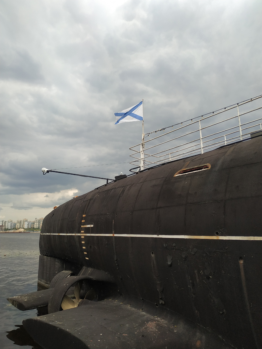 Советская дизельная подводная лодка Б-396 (Проект ЦКБ МТ "Рубин" г. Санкт-Петербург. Строитель: завод "Красное Сормово" г. Нижний Новгород 🇷🇺 (листайте слайды)