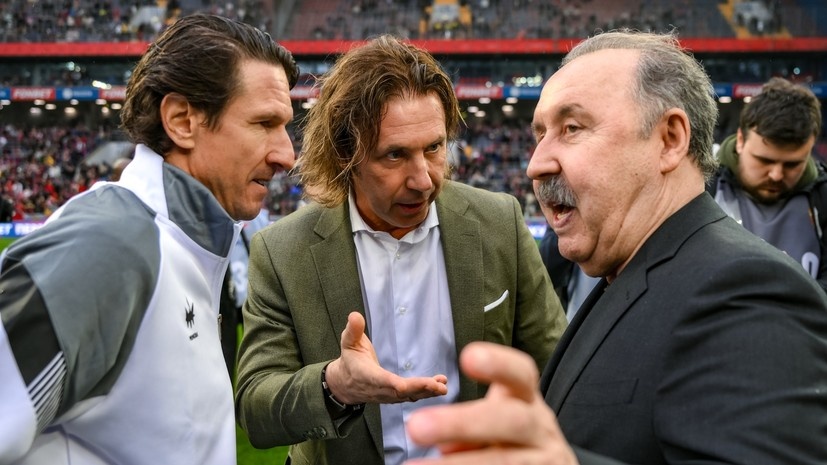     Алексей Смертин, Александр Мостовой и Валерий Газзаев (слева направо) РИА Новости Григорий Сысоев