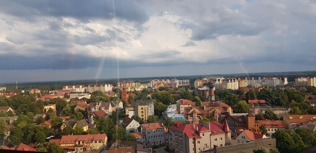 Вид из кабинки колеса обозрения