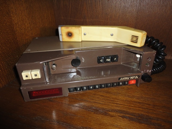 Сделать первую сотовую связь в СССР доступной для всех оказалось невозможным. /Фото: itechinfo.ru