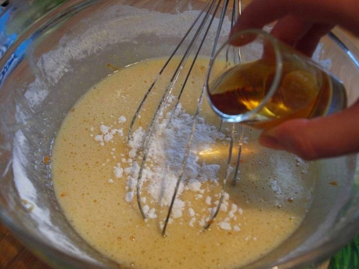 Алкоголь усиливает вкус и аромат выпечки. / Фото: povar.ru