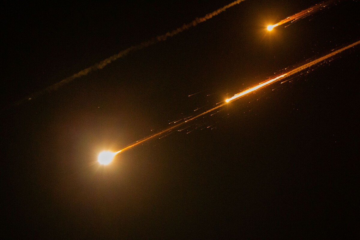    Иранские ракеты атакуют Иерусалим. 13 июня 2025 года / Источник: © Chen Junqing/Global Look Press