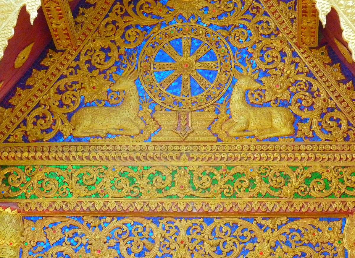 Дхармачакра - Колесо Закона и две лани 