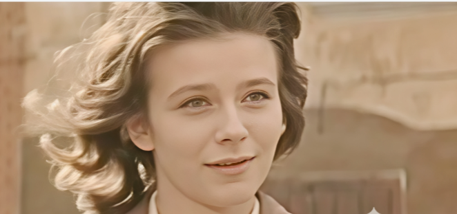 Елена Сафонова