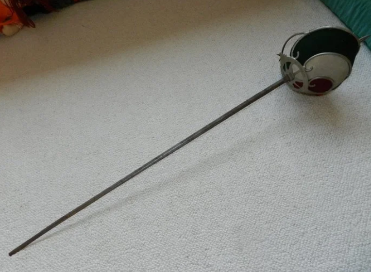 Шлегер - та самая штука, которой немецкие студенты и забавлялись