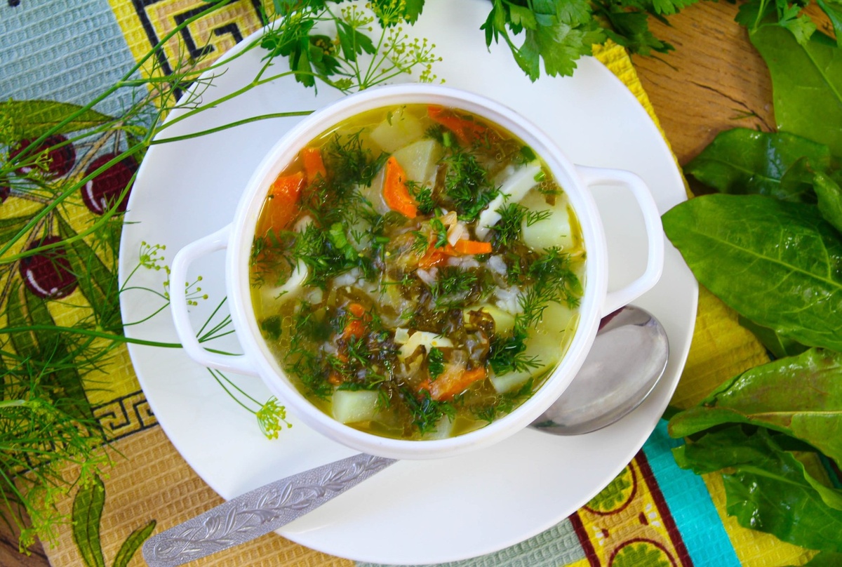    Весенние щи с фасолью и черемшой очистят организм за неделю