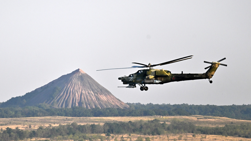    Фото: © РИА Новости/Евгений Биятов; Минобороны РФ; 5-tv.ru