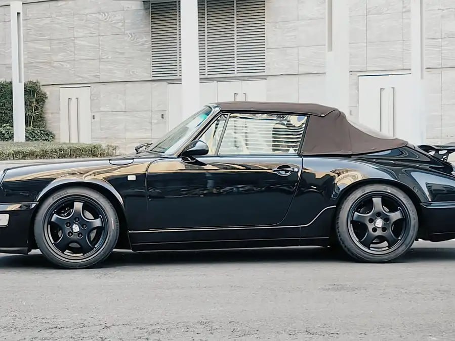 КАПСУЛА ВРЕМЕНИ ИЗ КИТАЯ

*Porsche 911 1993 года выпуска!
*Пробег 70 000км
*Объем двигателя 3600см3 на 250л.с.
Предварительно привод автомобиля не известен

И кстати такой автомобиль вполне можно привезти и растаможить, получить ПТС. 


Цена за данный автомобиль с ПТС составит почти 17 000 000 рублей!

Из них 5 481 739р - таможенные платежи (пошлина + коммерческий утиль сбор)
Коммерческий утиль сбор оплачивается даже если авто для личного пользования т.к. объем ДВС выше 3000см3

____
Оставить заявку на бесплатный просчет авто в вотсап - https://alvo.chat/5KB8


Наши сайты:
https://autoprofijp.ru
https://autoprofijasia.ru
Телеграм - https://t.me/autoprofiasia

RuTube - https://rutube.ru/channel/23964200/
VK Video - https://vkvideo.ru/@autoprofijapan
YouTube - https://www.youtube.com/@AutoProfiAsia

