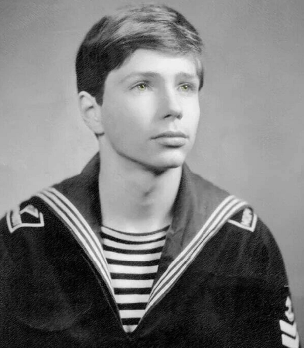 Владимир Асимов в юности./Фото: соцсети