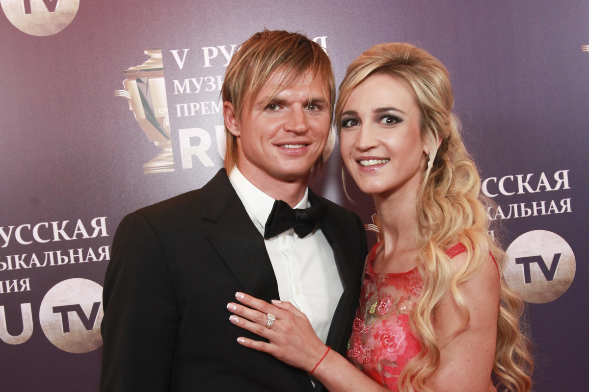 Ольга Бузова и Дмитрий Тарасов. Фото: Vladimir Andreev / Global Look Press
