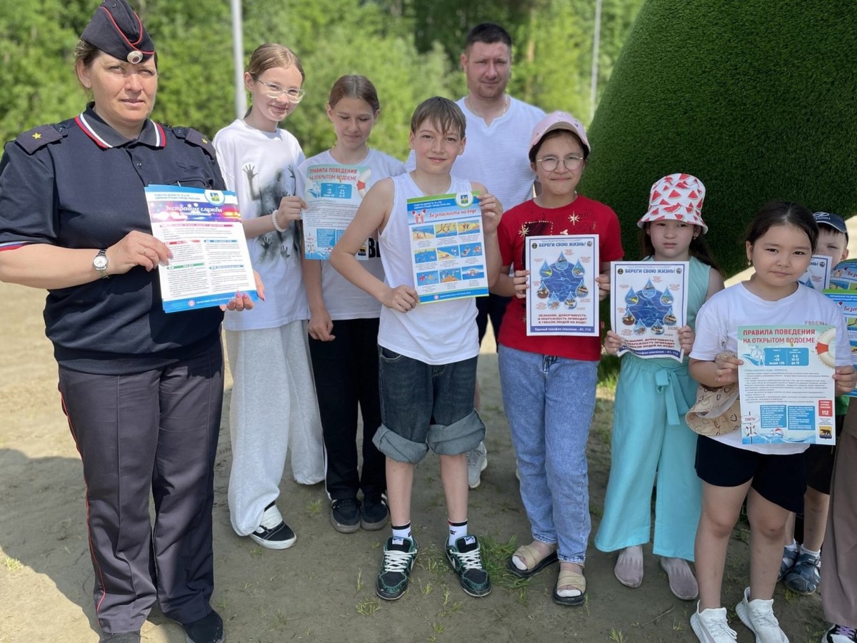    Полицейские в Югре поговорили с детьми о правильном поведении на воде