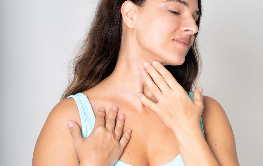 Брыли на лице: причины появления и методы борьбы