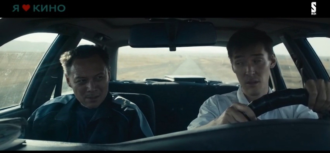  Кадр из фильма. Шалкар и Амир.