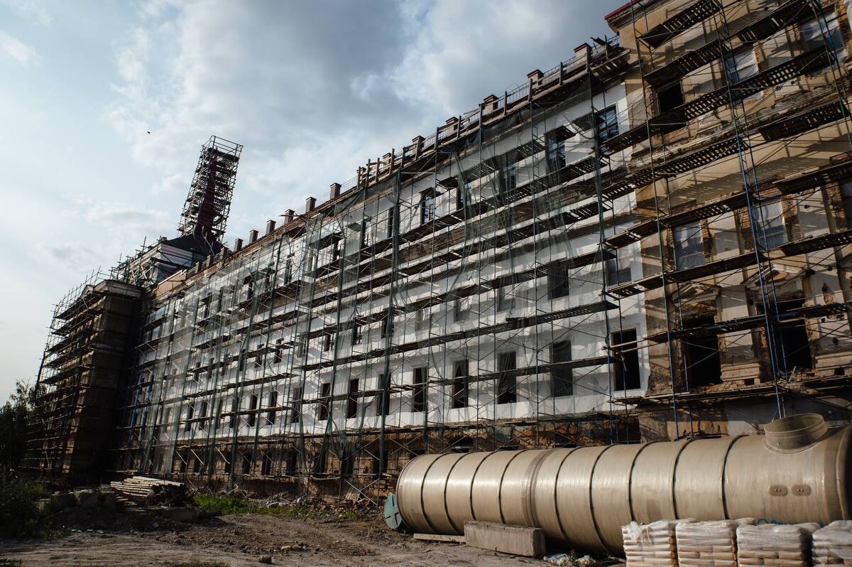    В Курске ведется восстановление здания классической гимназии XIX века