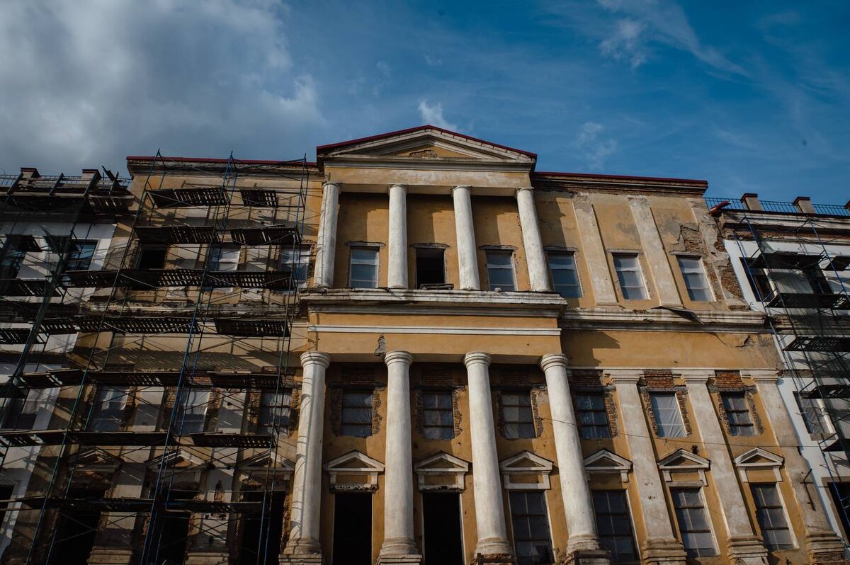 Листайте вправо, чтобы увидеть больше изображений