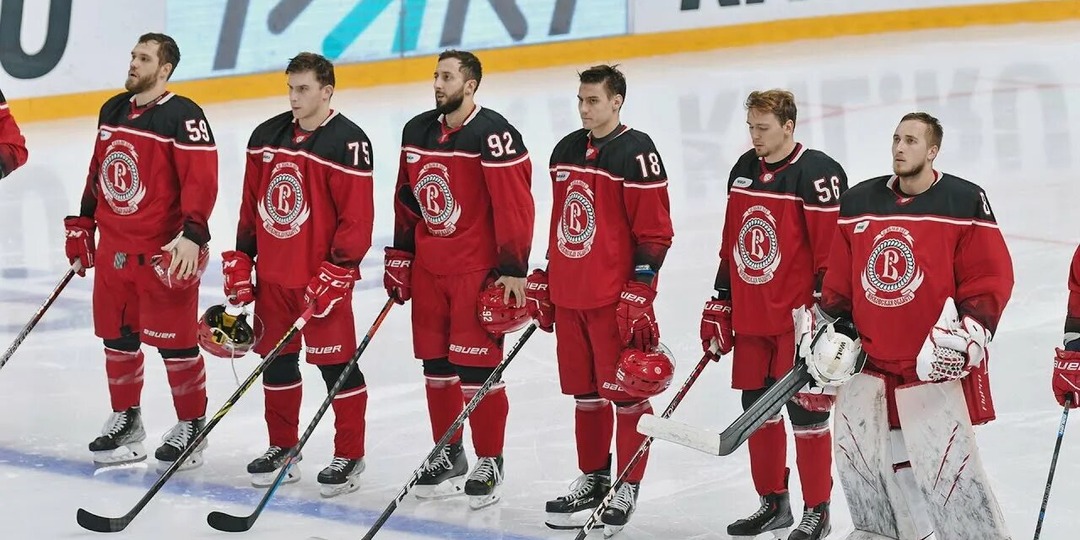 РОМАН СПЕШИТ НА ПОМОЩЬ ИЛИ ВИТЯЗЮ КОНЕЦ?