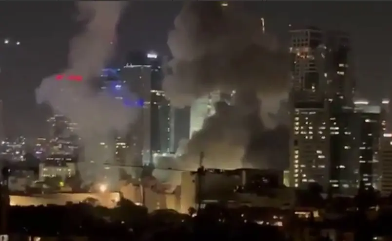 Тель-Авив. ответный удар Ирана. Источник изображения: сайт en.topwar.ru