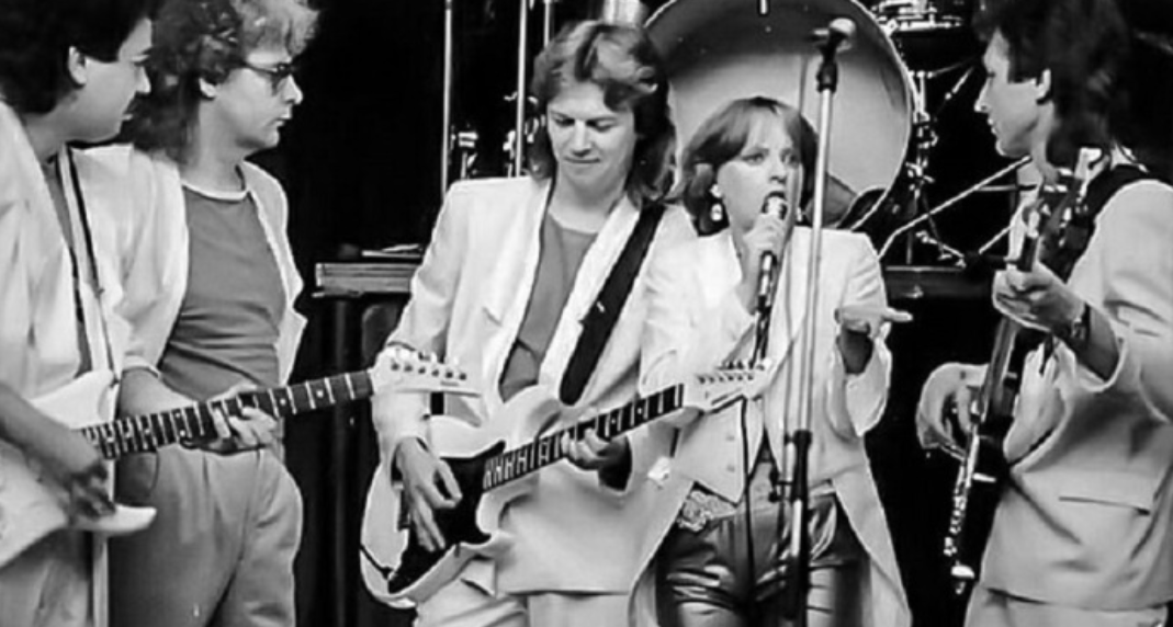 Светлана Лазарева и ВИА «Синяя птица»