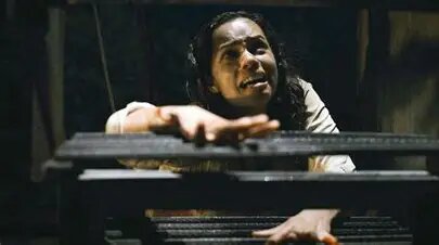 Фото: Кадр из фильма «Варвар» (2022)