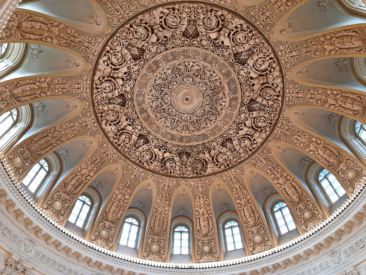 В стиле гризайль