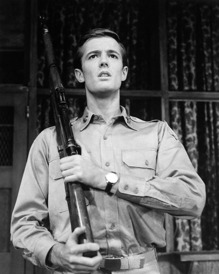 Фото со спектакля.