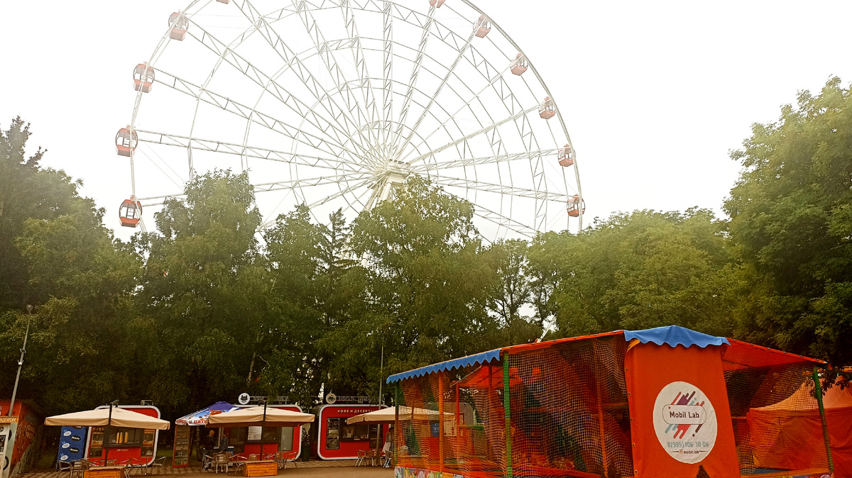 Новое колесо обозрения в Ессентуках. Высота с 24 - этажный дом. 2025 год