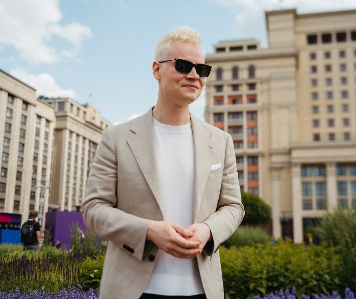 Ярослав Дронов под сценическим псевдонимом SHAMAN